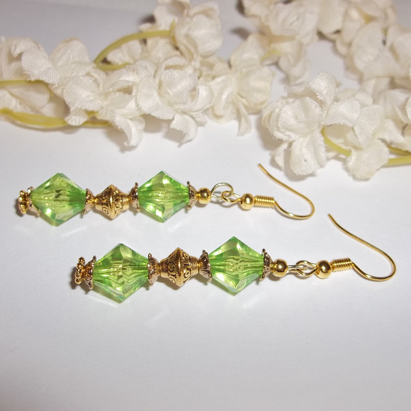 Green and Gold Beaded Earrings Long Set NWT 5043 - Picture 4 of 8